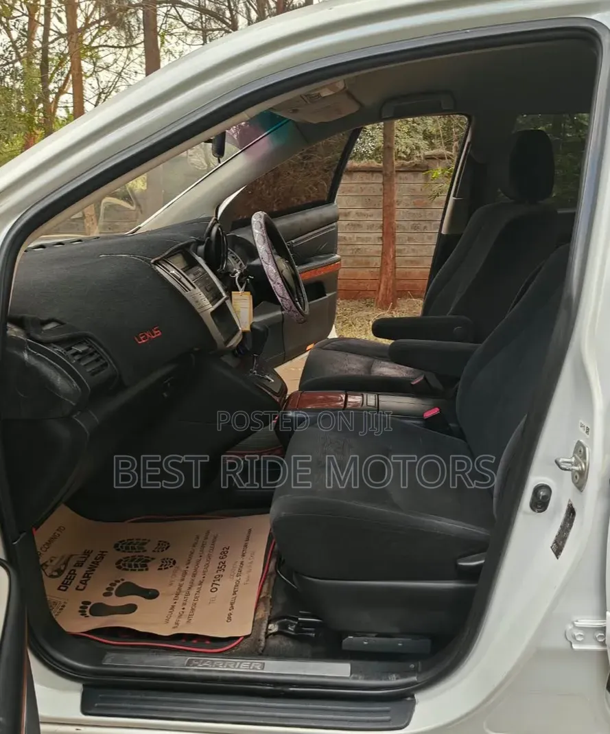 Toyota Harrier 2.4 2009 White