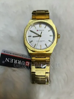 Curren 8456 Men's Gold Watch