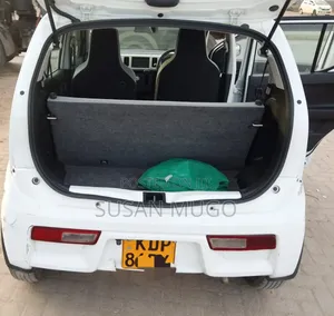 Suzuki Alto 2018 White