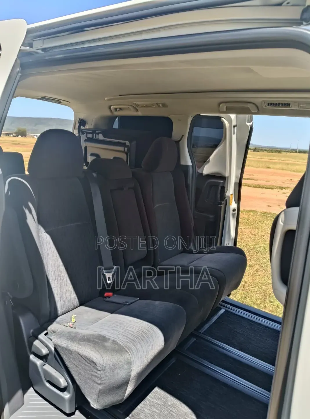 Toyota Voxy 2017 White