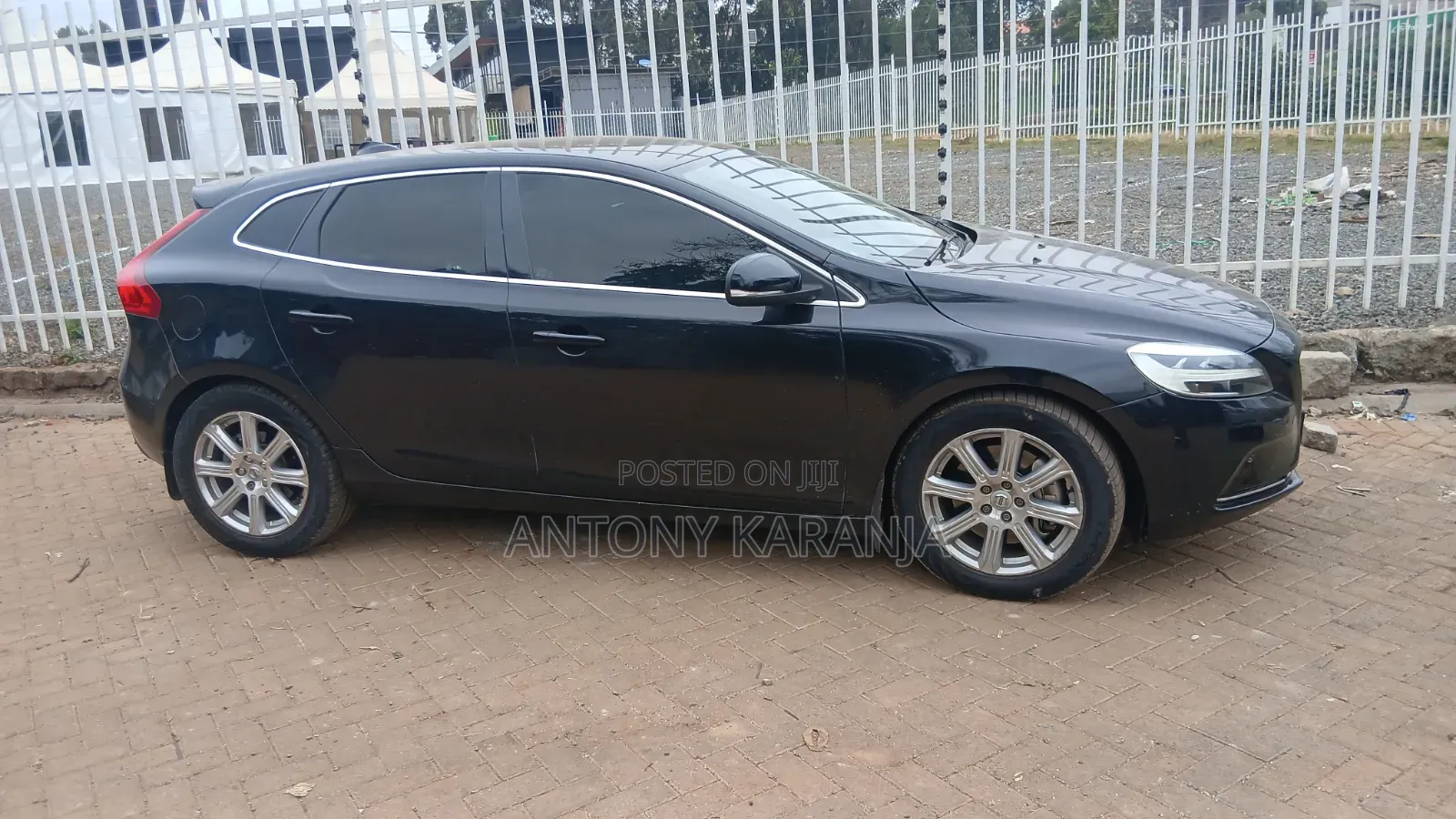 Volvo V40 2013 Black