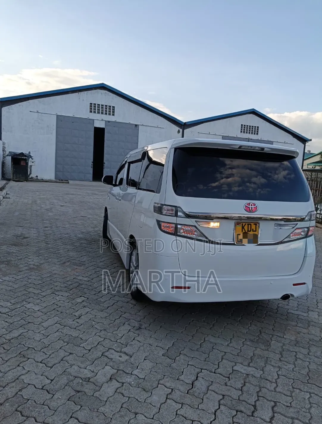 Toyota Voxy 2017 White