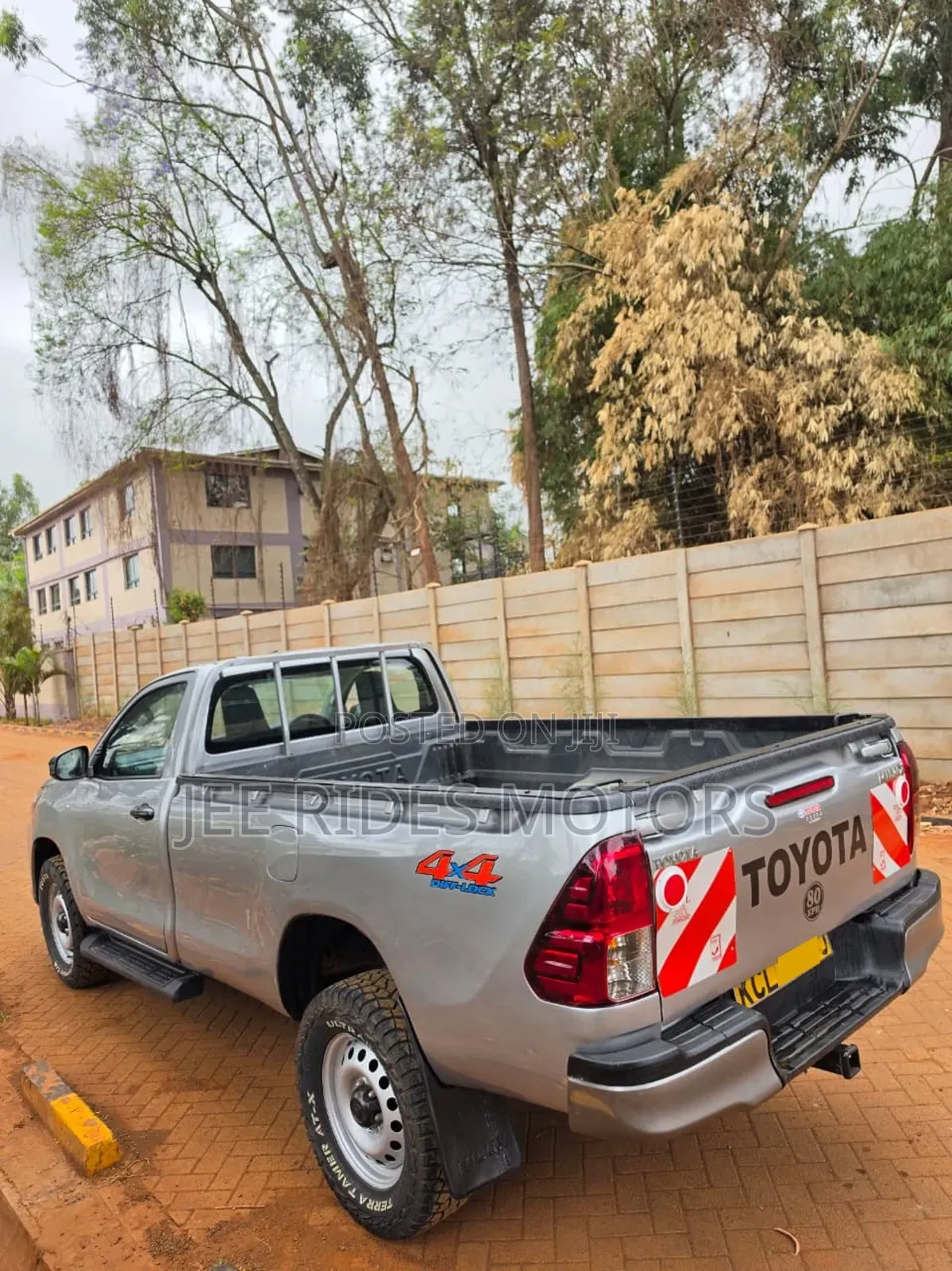 Toyota Hilux 2017 Silver