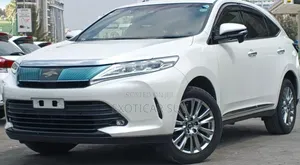 Toyota Harrier 2.0 2019 Off white