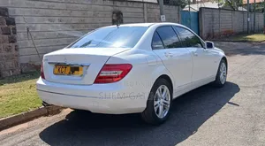 Mercedes-Benz C200 2012 White