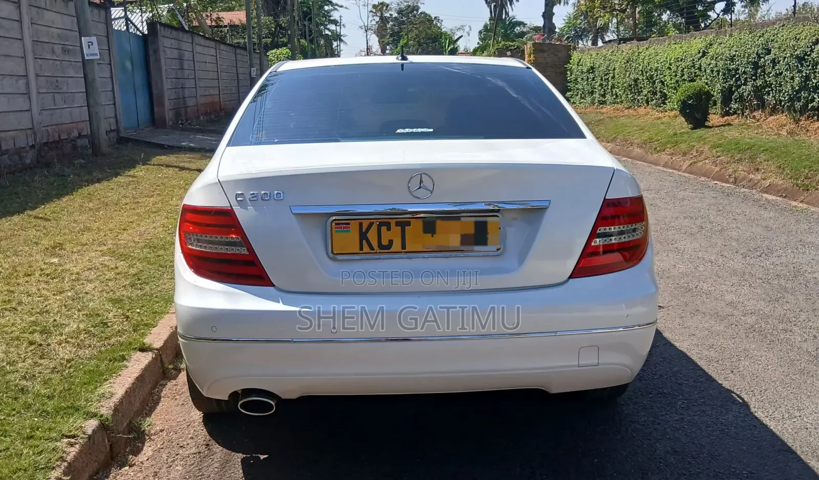 Mercedes-Benz C200 2012 White