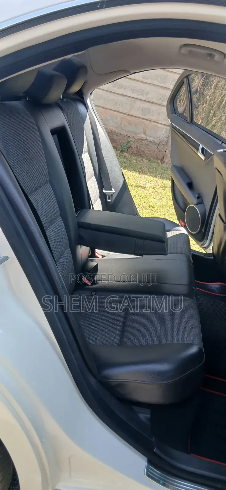 Mercedes-Benz C200 2012 White