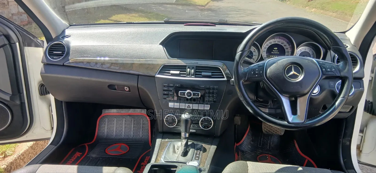 Mercedes-Benz C200 2012 White