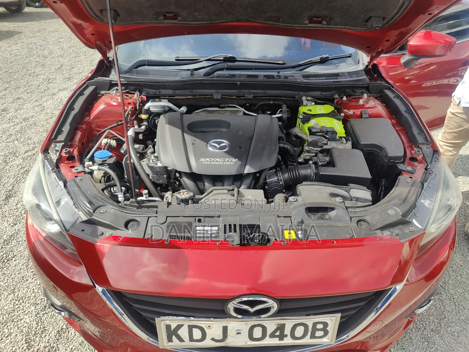Mazda Axela 2015 Red