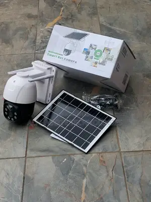 Solar Powered 4G Security Camera With 360° PTZ Monitoring