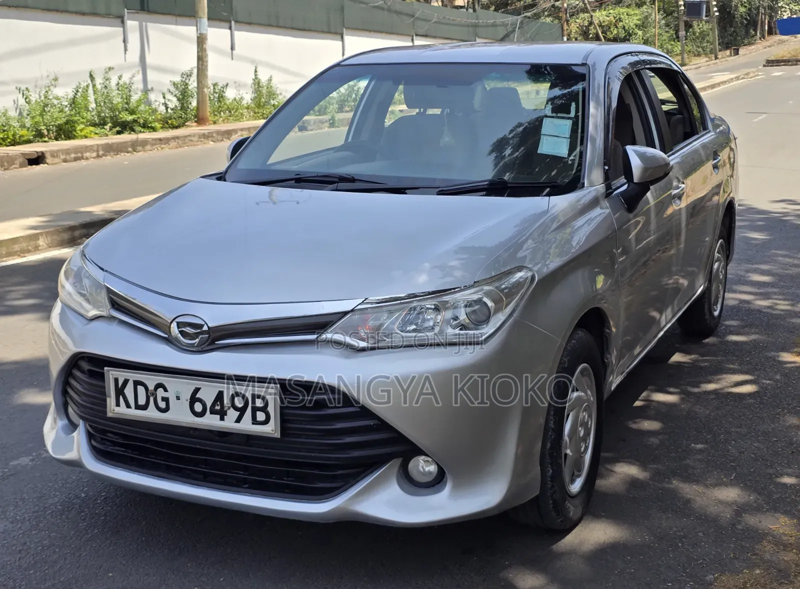 Toyota Axio 2015 Silver