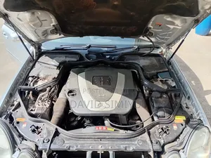 Mercedes-Benz E350 2012 Silver