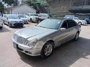 Mercedes-Benz E350 2012 Silver