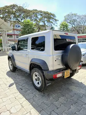 Suzuki Jimny 2019 Silver