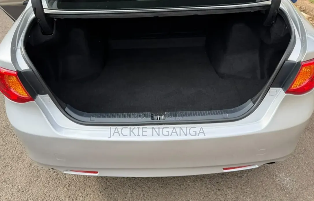 Toyota Mark X 2010 Silver