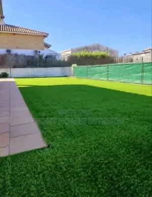 Grass Carpet Available in Medium Thickness 25mm