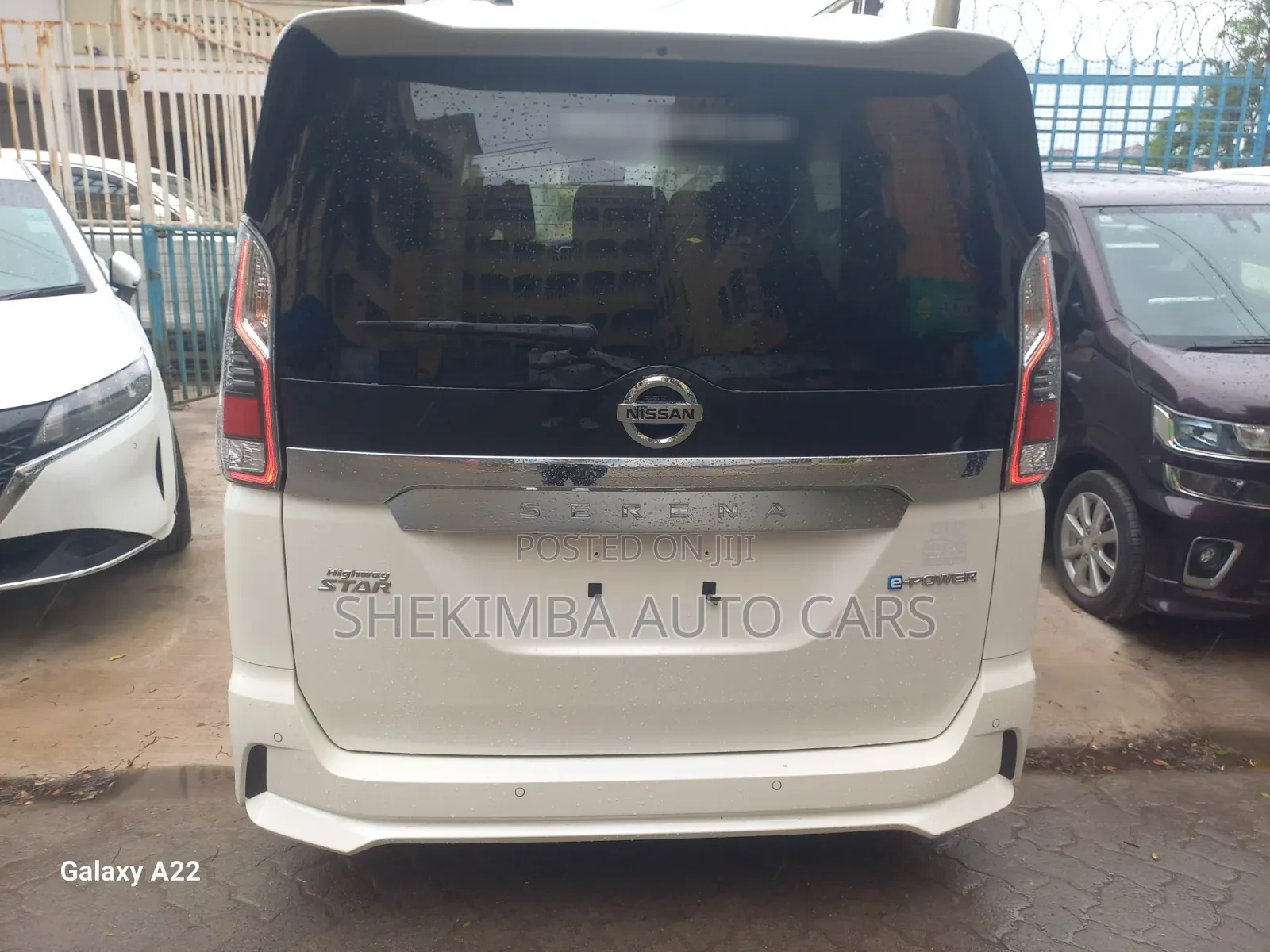 Nissan 100 2020 White