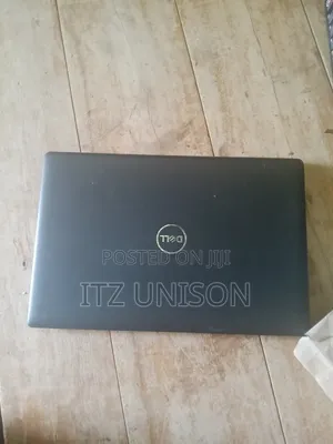 Laptop Dell Latitude 3520 8GB Intel Core i5 SSD 256GB