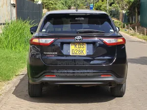 Toyota Harrier 2017