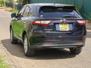 Toyota Harrier 2017