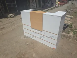 Modern Reception Counter
