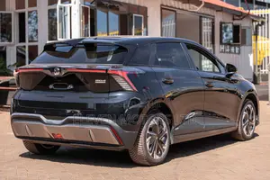MG MG4 EV 2023 Black