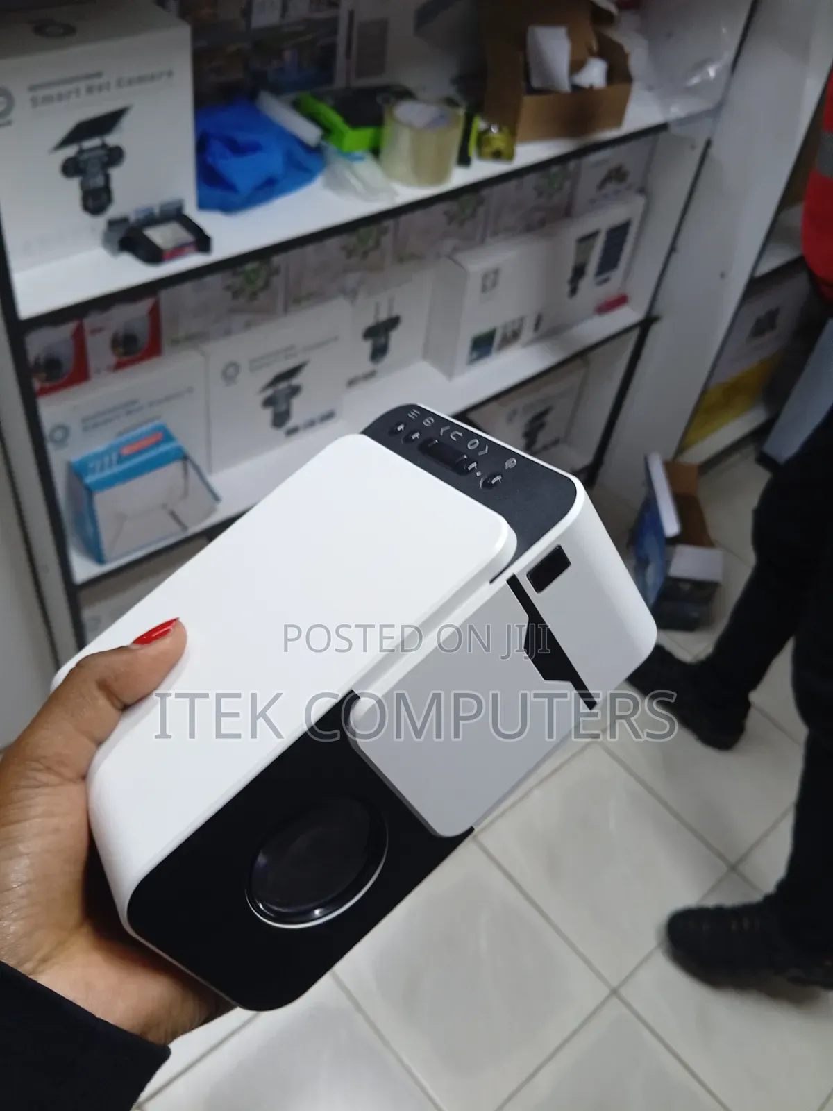 T6 Mini Android Projector for Presentations at Work and School
