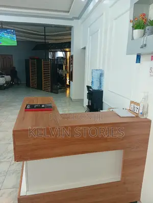 Barber Shop & Spa