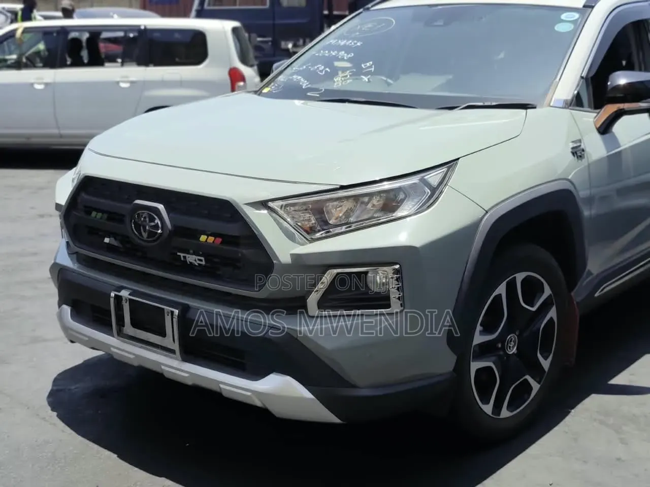 Toyota RAV4 2020 Green