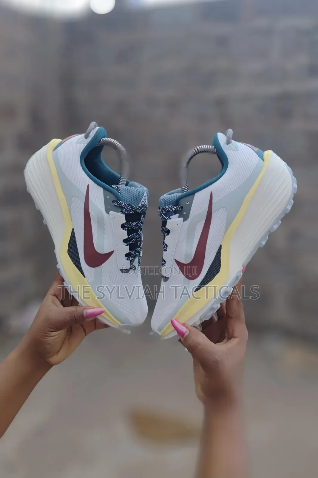  Quality Unisex Nike Trail
Sneakers