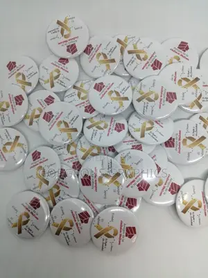 Custom Button Badges Printing