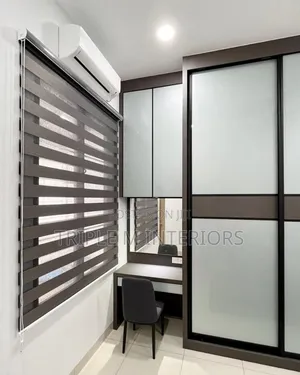 Clean-Cut Business Office Horizontal Window Blinds
