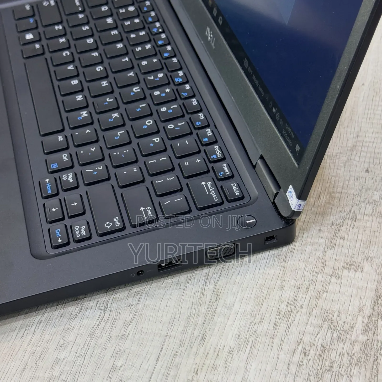 Laptop Dell Precision 5470 8GB Intel Core i5 SSD 256GB