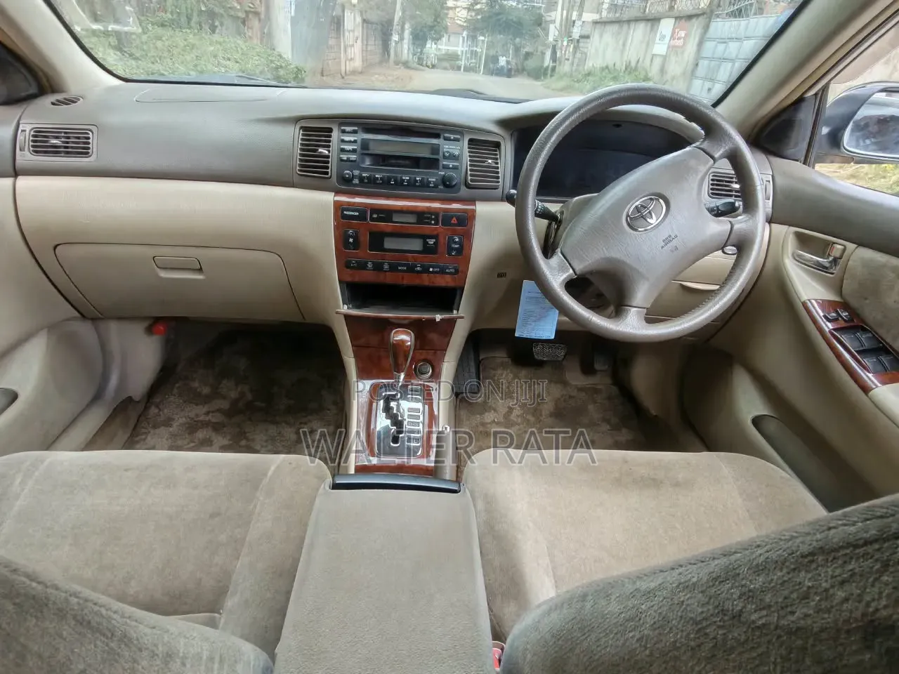 Toyota Corolla 2004 White