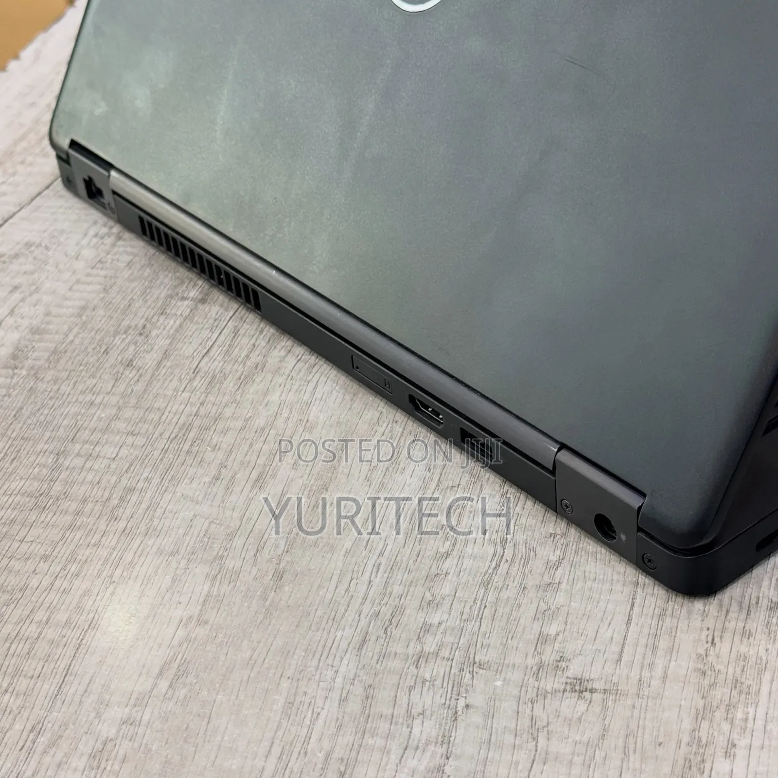 Laptop Dell Precision 5470 8GB Intel Core i5 SSD 256GB