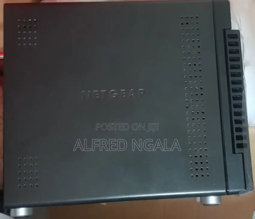 NetGear ReadyNAS RN31400