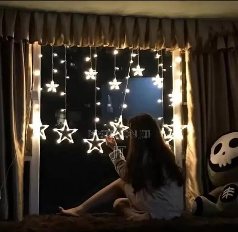 Star-Shaped LED Curtain String Light 1*3M