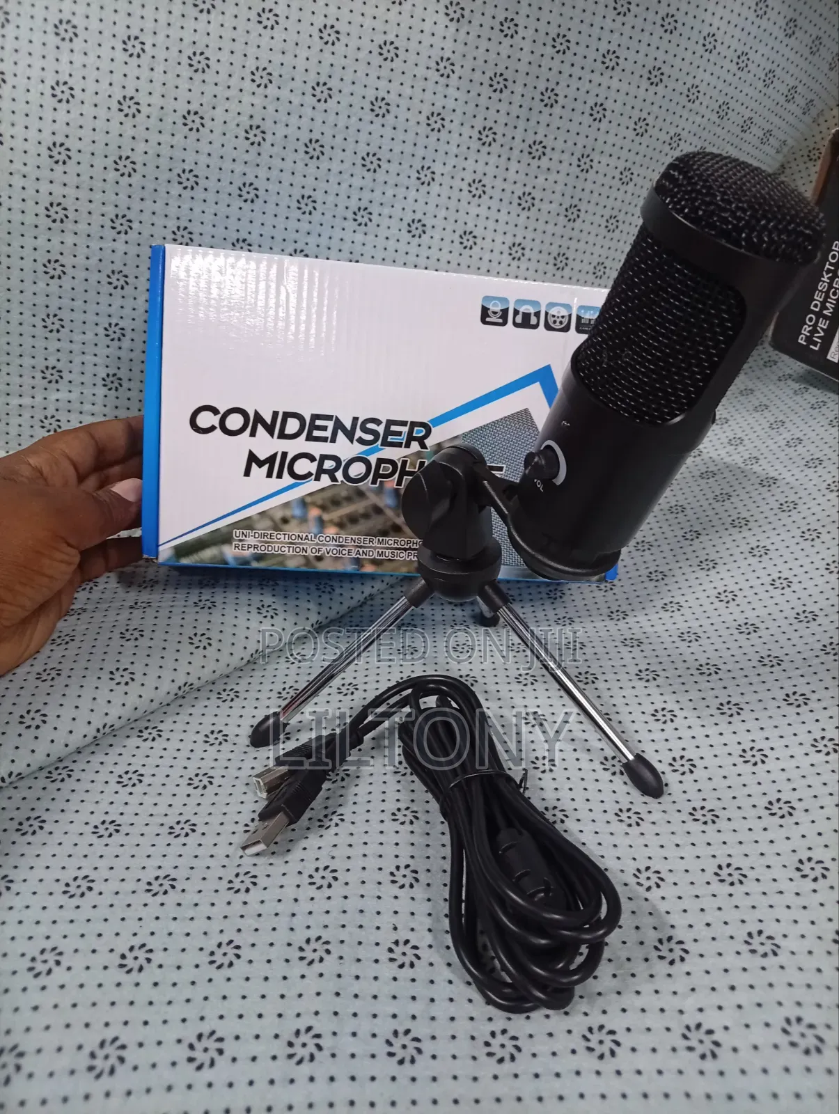 USB Microphone With Stand
