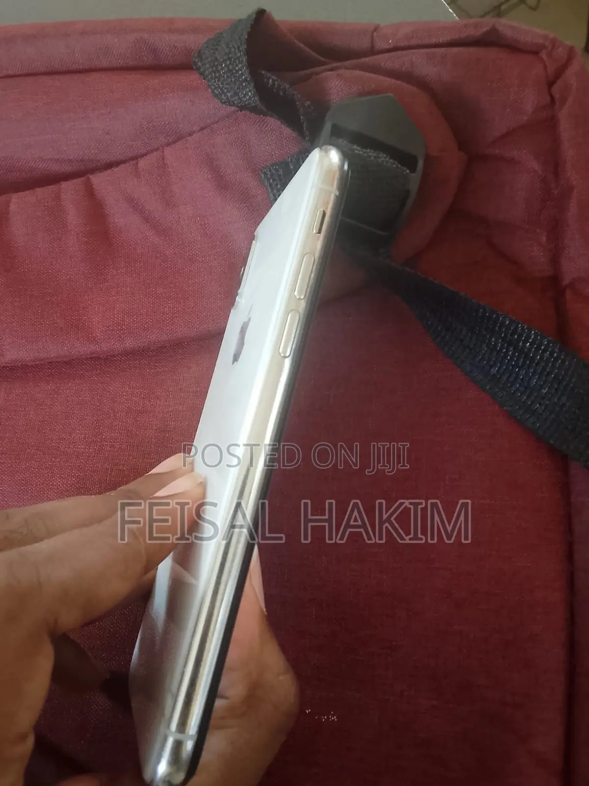 Apple iPhone X 64 GB White