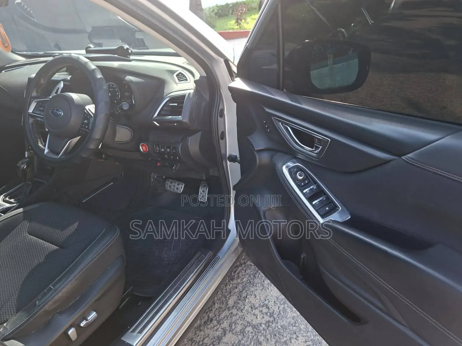 Subaru Forester 2019 Silver