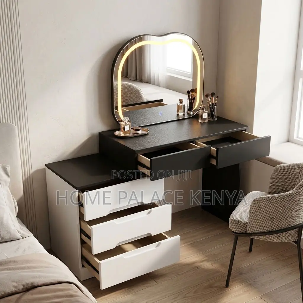 Dressing Table; Black Top Lighted Dressing Table Set