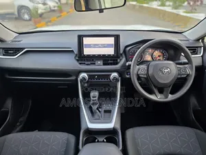 Toyota RAV4 2019 White