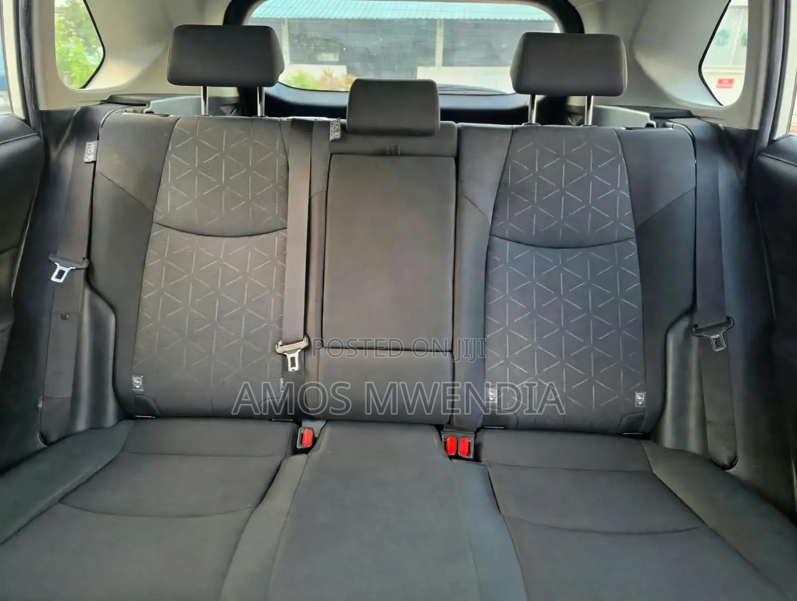 Toyota RAV4 2019 White