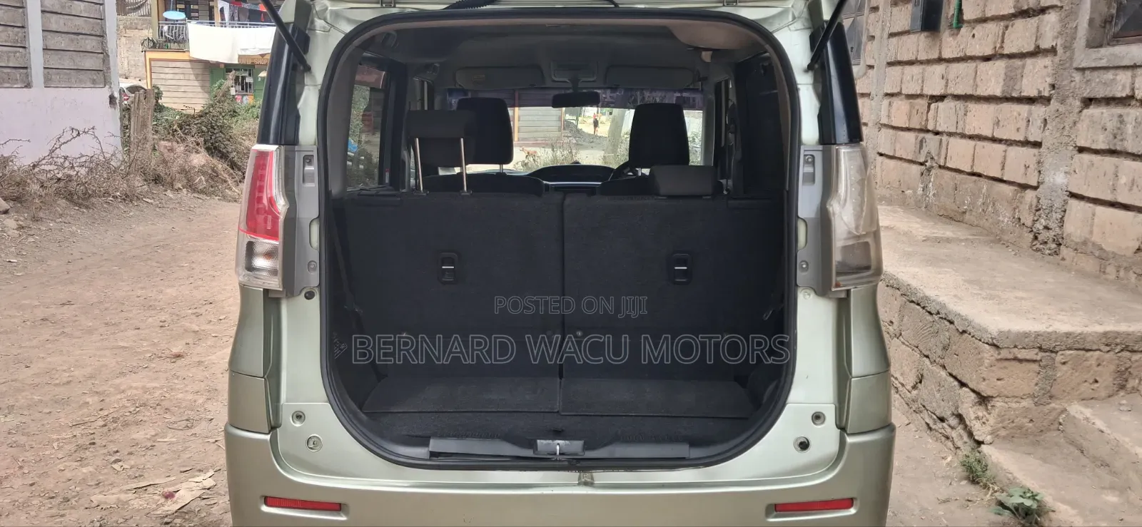 Suzuki Solio 2015 Green