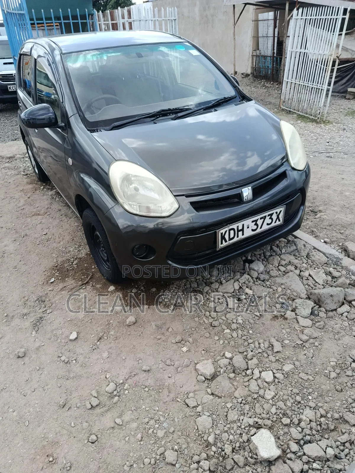 Toyota Passo 2015 Gray