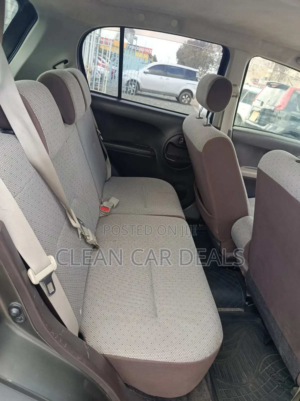 Toyota Passo 2015 Gray