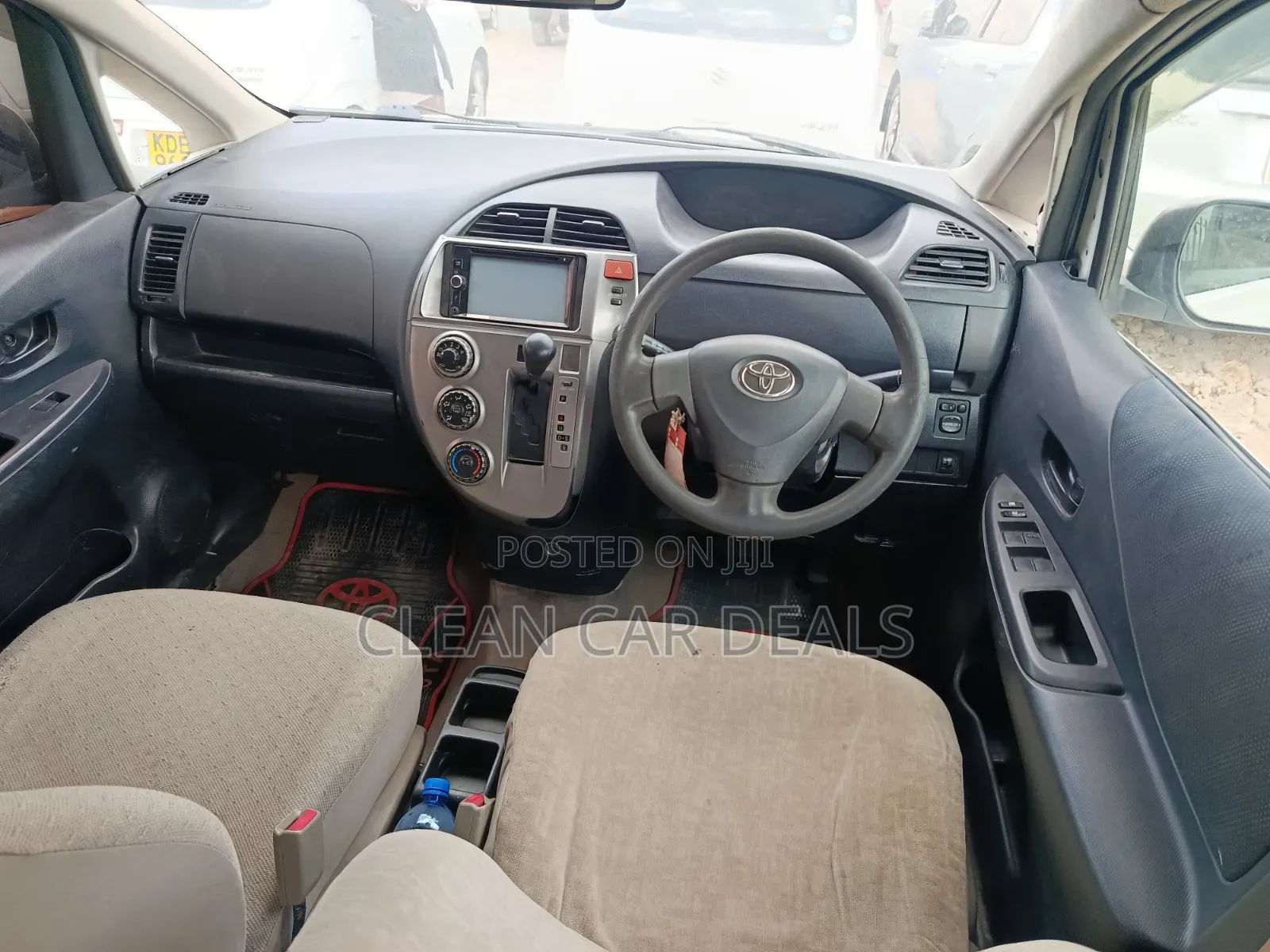 Toyota Ractis 2007 White