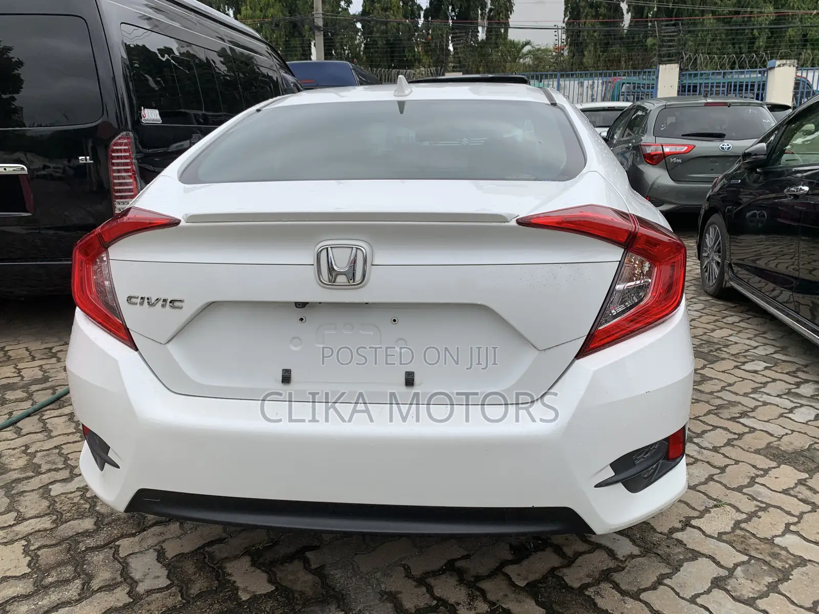 Honda Civic EX Sedan 2019 White