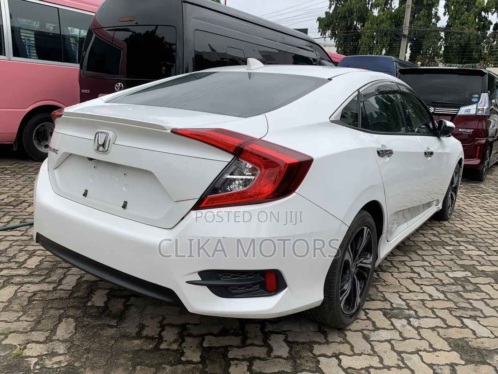 Honda Civic EX Sedan 2019 White