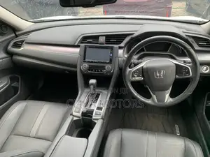 Honda Civic EX Sedan 2019 White